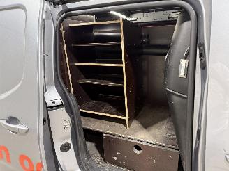Citroën Berlingo 1.5BlueHDI 73kW Driver picture 39