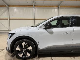 Renault Mégane E-Tech 60kWh Comfort Range 160kW Techno picture 13