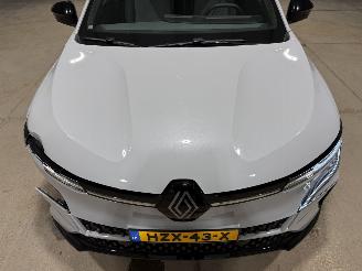 Renault Mégane E-Tech 60kWh Comfort Range 160kW Techno picture 20