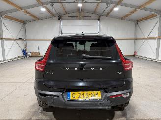 Volvo XC40 1.5T3 120kW Automaat Momentum Pro picture 7