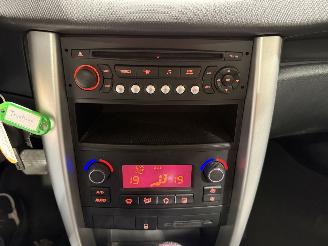 Peugeot 207 1.6VTi 88kW Automaat Clima XS picture 18