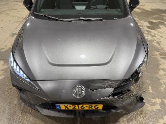 MG MG4 77kWh Extended Range 180kW Trophy picture 20