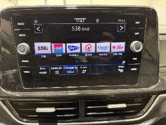 Volkswagen T-Roc 1.5TSI 110kW Automaat Camera R-Line picture 39