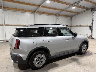 Mini Countryman 66.5kWh 150kW E Essential picture 5
