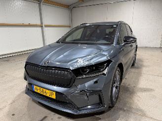 Skoda Enyaq 60kWh 132kW Sportline picture 10