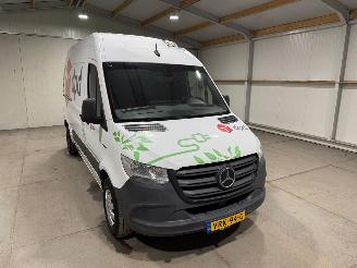 Mercedes eSprinter 55kWh 85kW Automaat L2H2 picture 18