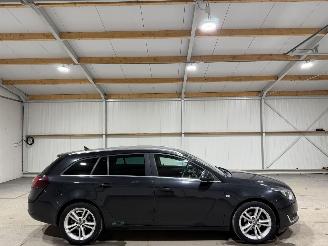 Schadeauto Opel Insignia ST 1.4T 103kW EcoFlex Business+ 2013/10
