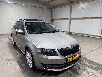 Skoda Octavia 1.4TSI Greentech 103kW Automaat Pano Elegance BusinessLine picture 3