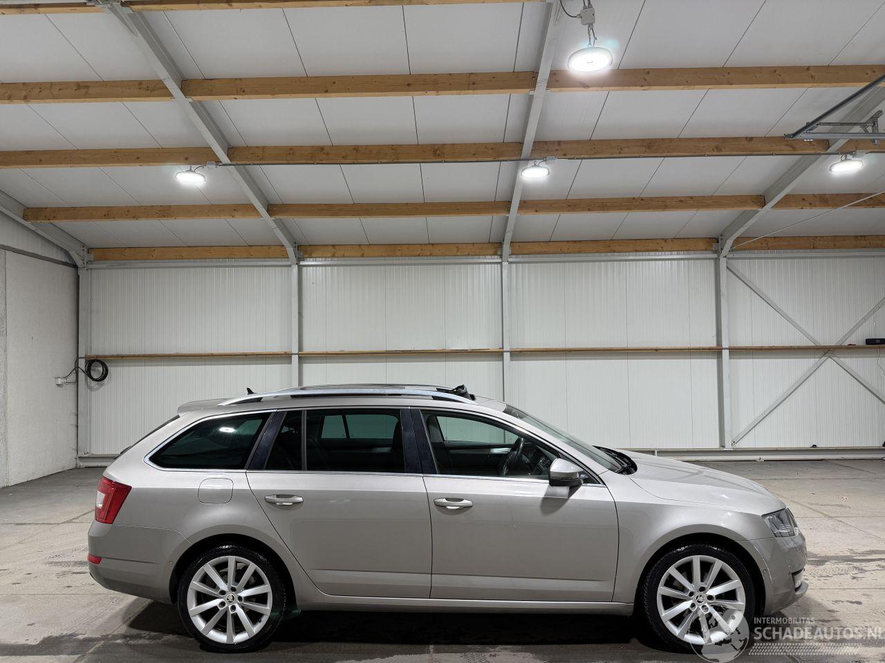 Skoda Octavia 1.4TSI Greentech 103kW Automaat Pano Elegance BusinessLine