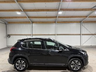 Damaged car Peugeot 2008 1.2PT 96kW Clima Allure 2018/11