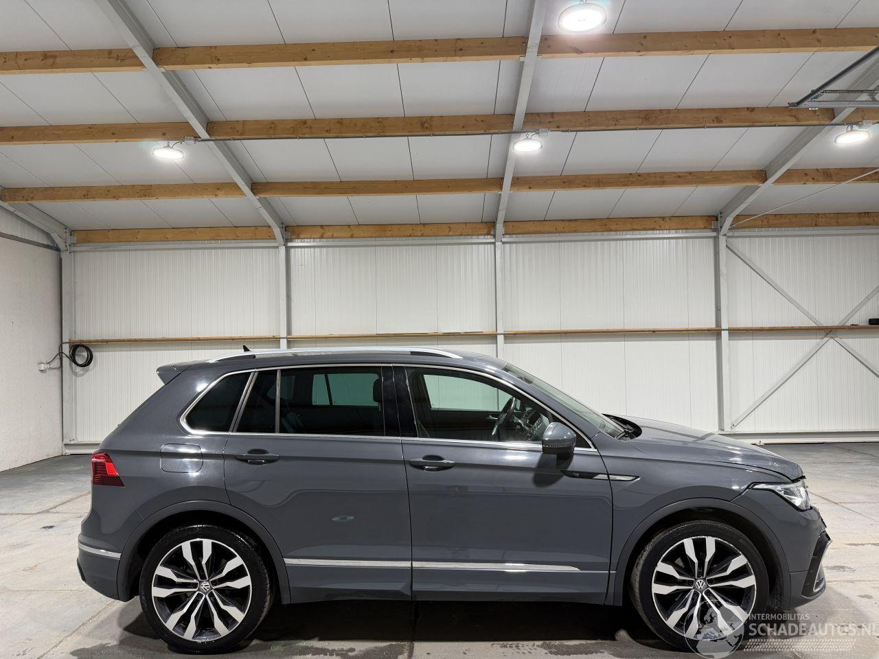 Volkswagen Tiguan 1.5TSI 110kW Automaat R-Line Business +