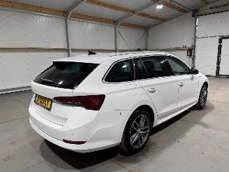 Skoda Octavia 1.0eTSI 81kW Automaat Business Edition Plus picture 5