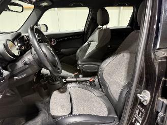 Mini Cooper 1.5 100kW Automaat Cooper Chili picture 38
