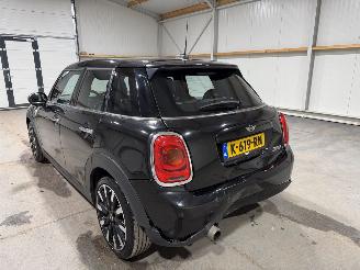 Mini Cooper 1.5 100kW Automaat Cooper Chili picture 12