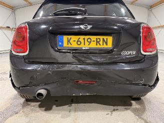 Mini Cooper 1.5 100kW Automaat Cooper Chili picture 33