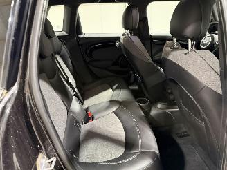 Mini Cooper 1.5 100kW Automaat Cooper Chili picture 47