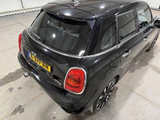 Mini Cooper 1.5 100kW Automaat Cooper Chili picture 31