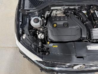 Volkswagen T-Roc 1.5TSI 110kW Automaat Pano Sport Business R picture 28