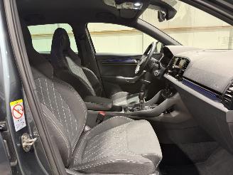 Skoda Karoq 1.5TSI 110kW ACT Sportline Business picture 23
