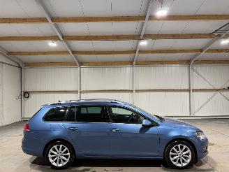 Vaurioauto  passenger cars Volkswagen Golf 1.6TDI 81kW Business Edition Camera 2015/11