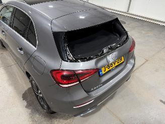 Mercedes A-klasse 250e 118kW Automaat Pano Business Solution Luxury Limited picture 19