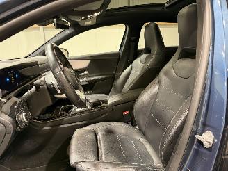 Mercedes A-klasse 220 140kW Automaat Pano 4MATIC Premium picture 43