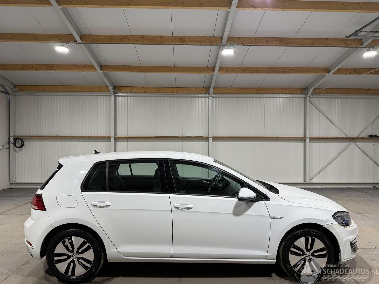 Volkswagen e-Golf 36kWh 100kW Automaat Clima Navi