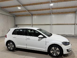 Volkswagen e-Golf 36kWh 100kW Automaat Clima Navi picture 2