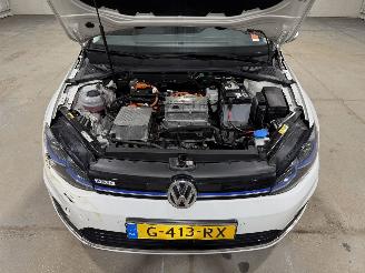 Volkswagen e-Golf 36kWh 100kW Automaat Clima Navi picture 24