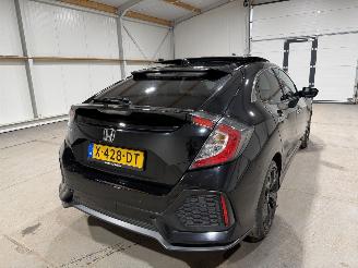 Honda Civic 5DR 1.5i-VTEC 134kW Automaat pano Prestige picture 6