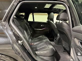 BMW M3 40I XDRIVE 3.0 275kW Automaat Pano High Executive picture 26
