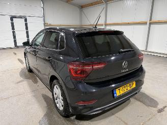 Volkswagen Polo 1.0TSI 81kW Automaat picture 12