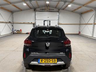 Dacia Spring 27kWh 33kW Comfort Plus OrangePack picture 7