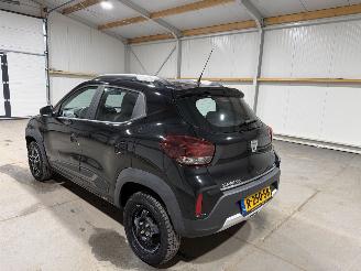 Dacia Spring 27kWh 33kW Comfort Plus OrangePack picture 12