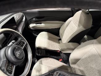 Fiat 500 42kWh 87kW Cabrio La Prima picture 32