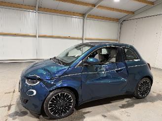 Fiat 500 42kWh 87kW Cabrio La Prima picture 9