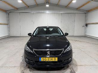Peugeot 308 1.2PT 81kW Active Airco picture 4