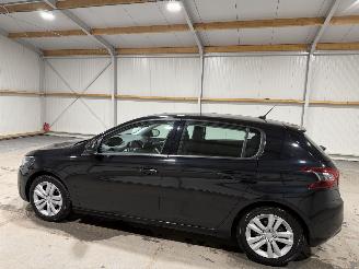 Peugeot 308 1.2PT 81kW Active Airco picture 11