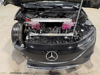 Mercedes EQE 300 89kWh 180kW Luxury Line Pano Luchtvering picture 26