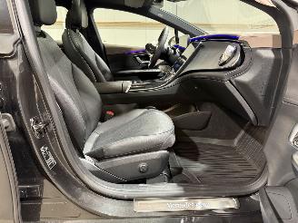 Mercedes EQE 300 89kWh 180kW Luxury Line Pano Luchtvering picture 45