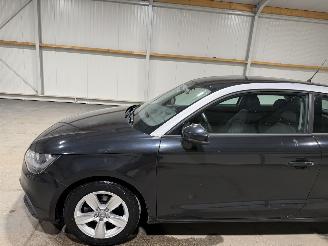 Audi A1 1.2TFSI 63kW Airco Attraction Pro Line picture 13