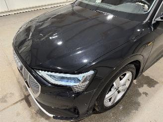 Audi E-tron 55 95kWh 300kW Quattro Advanced Edition Plus picture 18