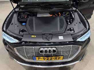 Audi E-tron 55 95kWh 300kW Quattro Advanced Edition Plus picture 23