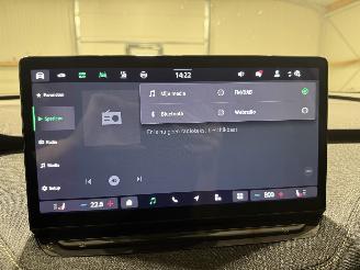 Skoda Elroq 85kWh 210kW Business Edition picture 32
