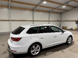 Seat Leon 1.8TSI 132kW Automaat FR Business Intense picture 5