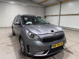 Kia Niro 1.6GDI PHEV 77kW Automaat DynamicLine picture 3