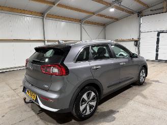 Kia Niro 1.6GDI PHEV 77kW Automaat DynamicLine picture 5