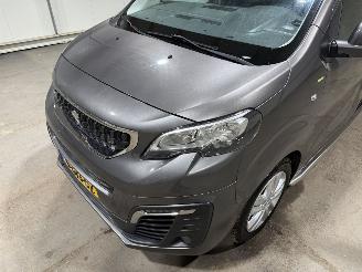 Peugeot Expert 2.0BlueHDI 90kW DC Premium picture 24