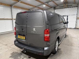Peugeot Expert 2.0BlueHDI 90kW DC Premium picture 6
