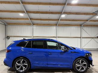 krockskadad bil auto Skoda Enyaq 60kWh 132kW Sportline 2024/6